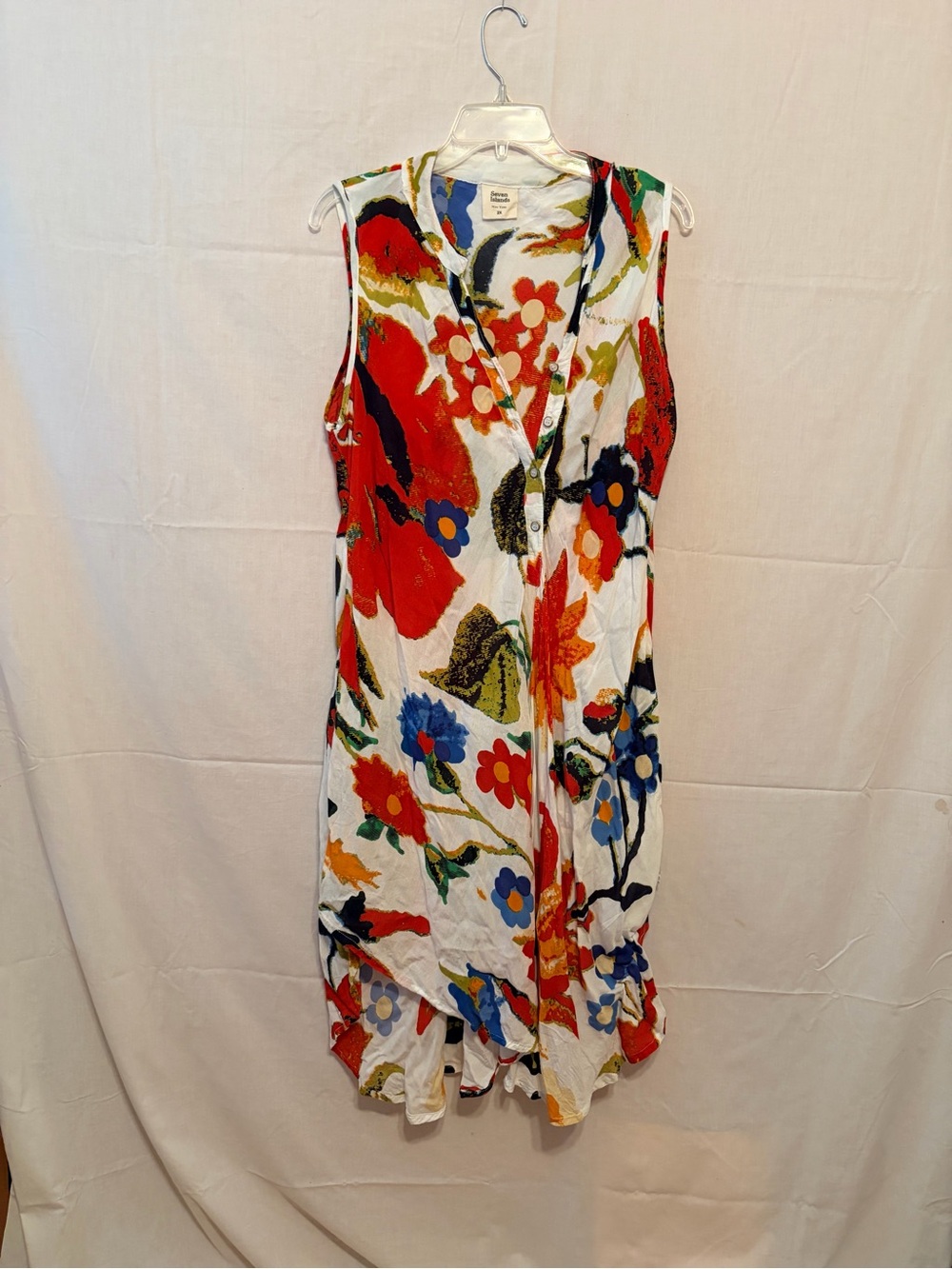Seven Islands Sleeveless White Dress with Bold Floral Print